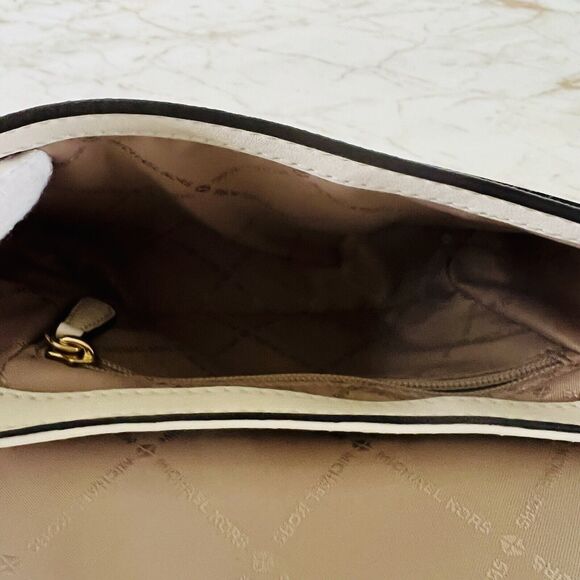 MICHAEL KORS Cece Light Cream Multi Leather Medium Flap Pocket Shoulder Bag - Picture 8 of 10